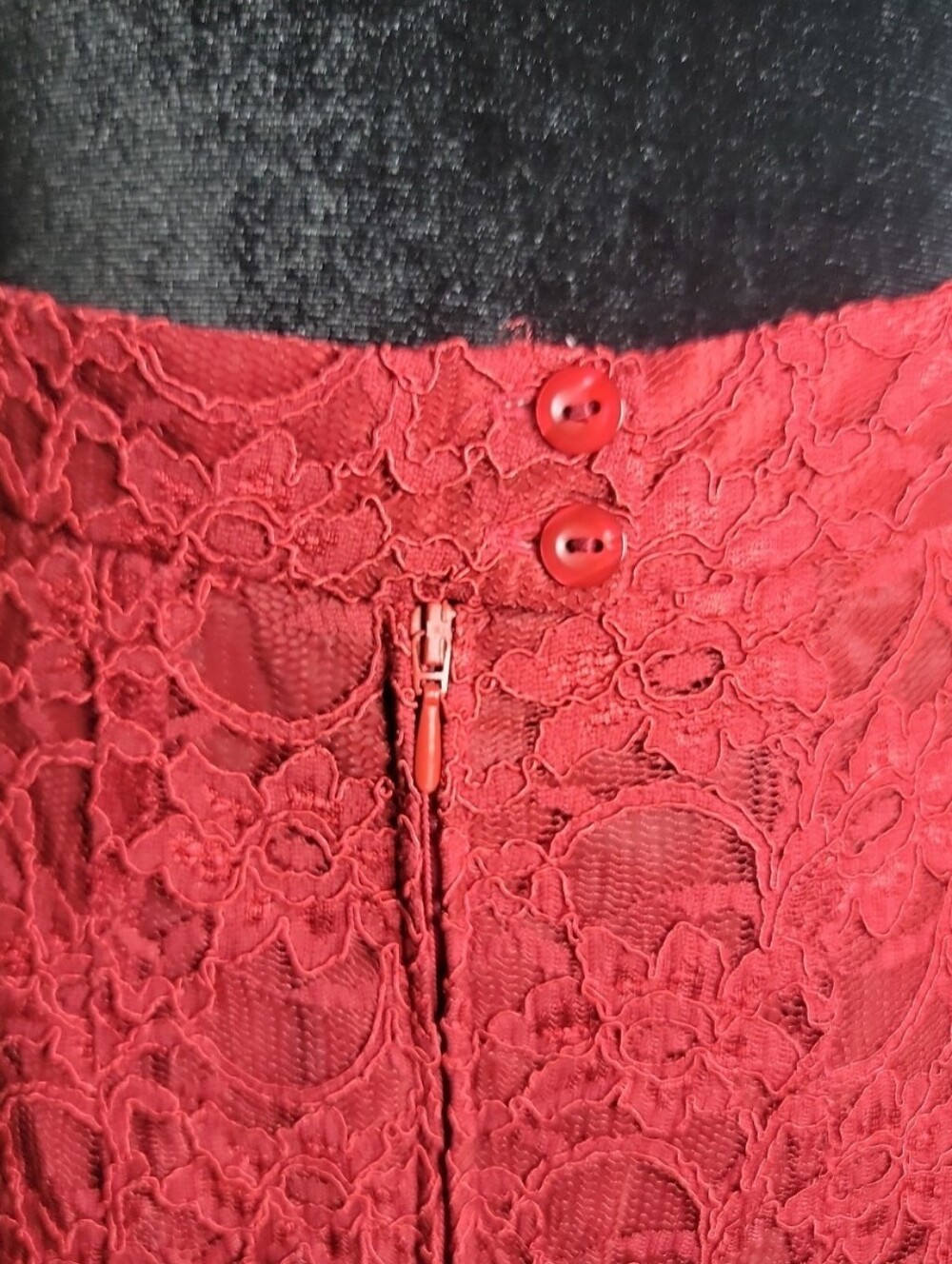 Oleana vintage women's red fliral lace midi pencil skirt size medium - Picture 4 of 8